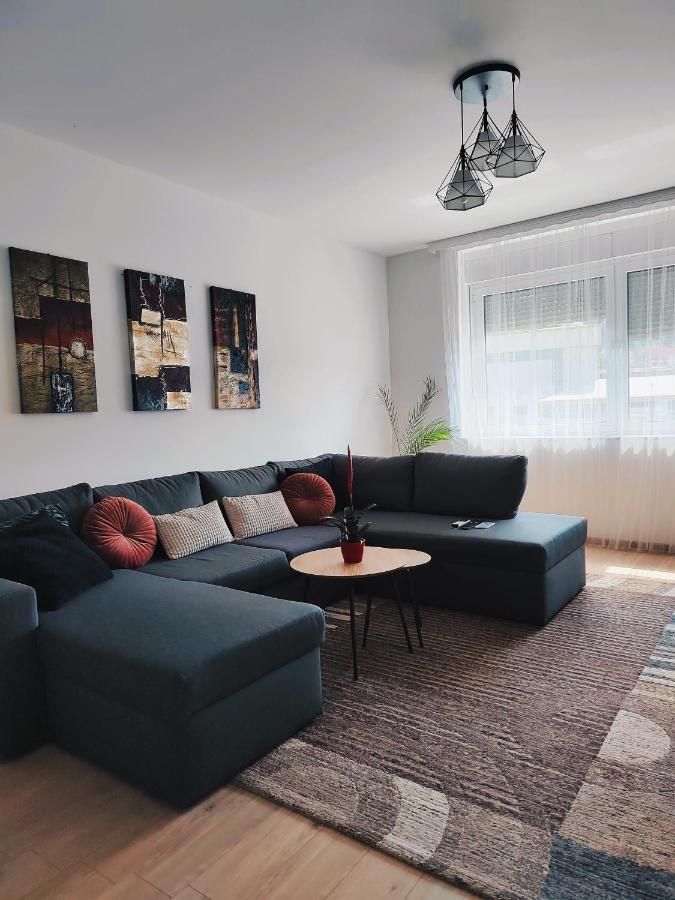Spacious And Modern Apartment In Town Center Konjic Eksteriør bilde