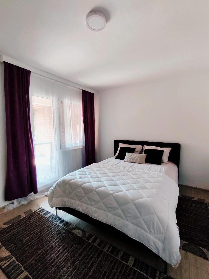 Spacious And Modern Apartment In Town Center Konjic Eksteriør bilde